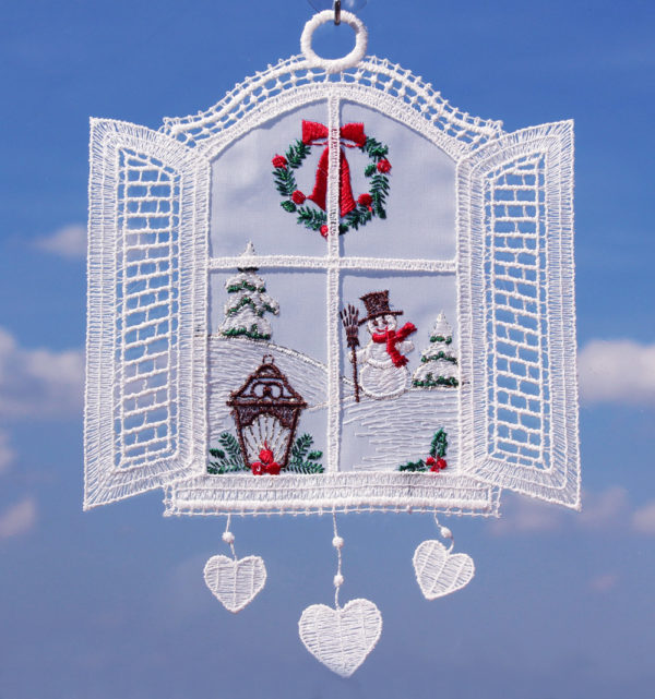 Fensterrahmen mit Schneemann