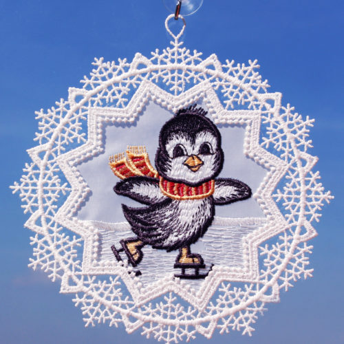 Schneestern mit Pinguin
