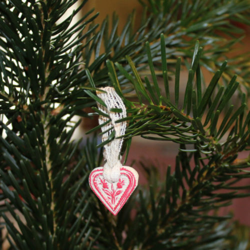 Mini Weihnachtsherz 2 mit Spitzenband