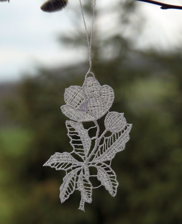 Osteranhänger Frühblüher Trollblume